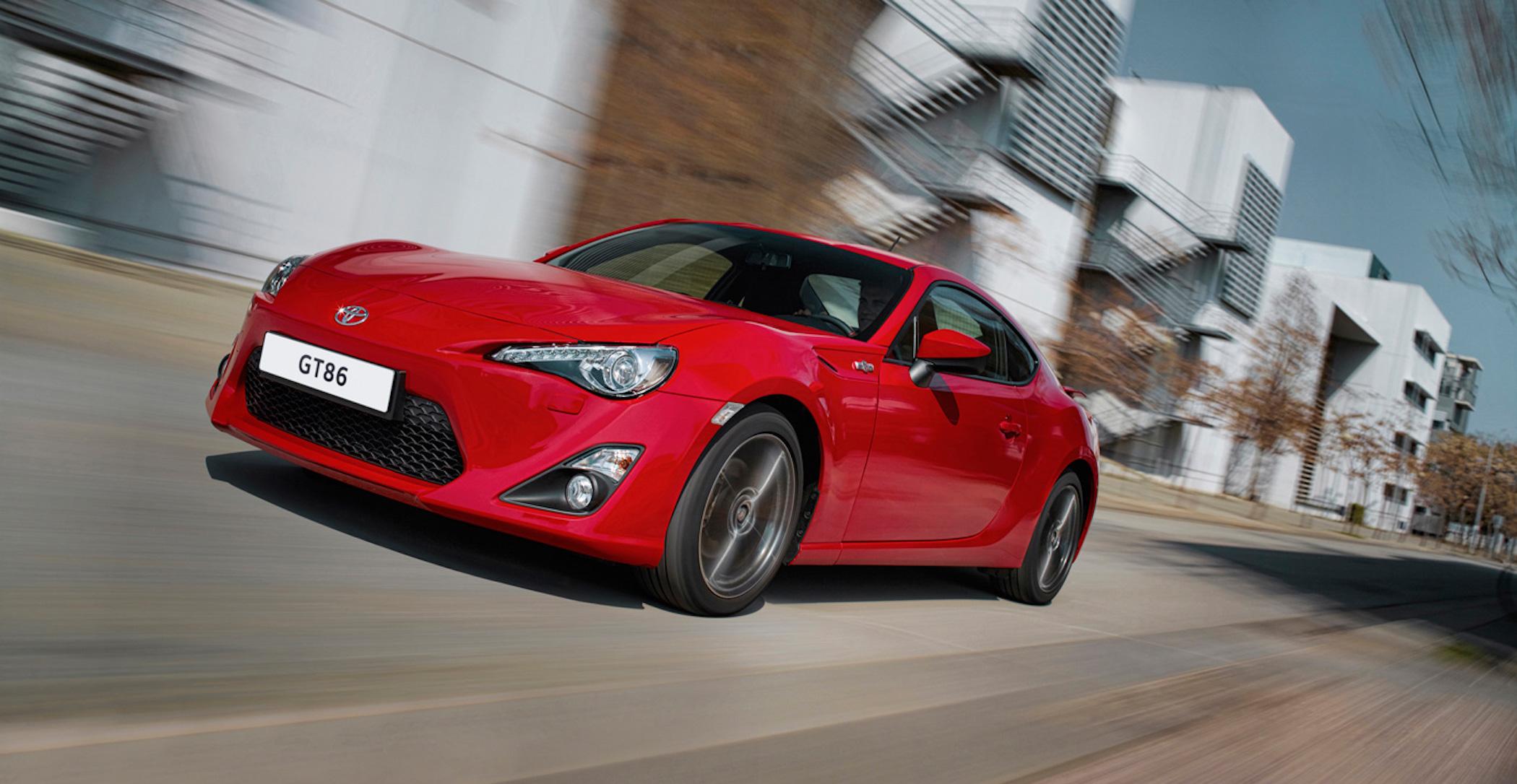 red toyota GT86 